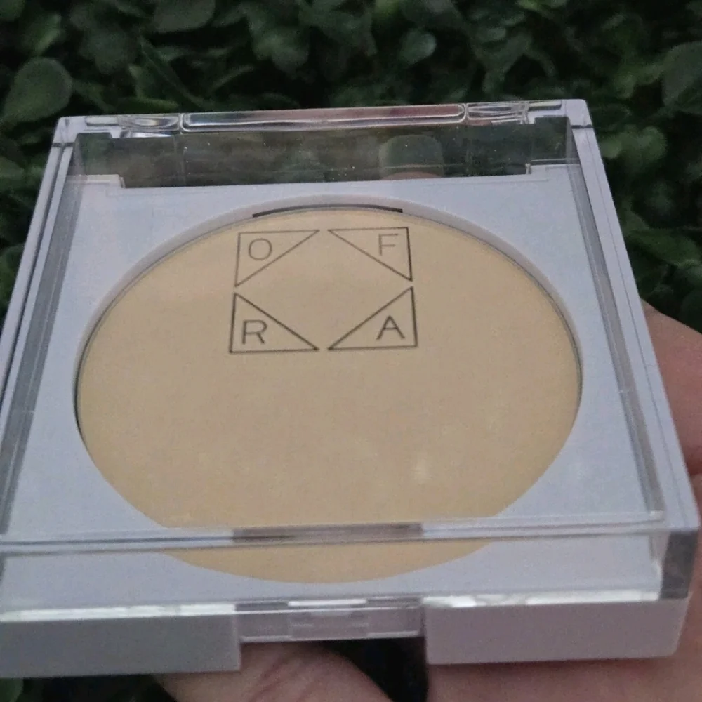 ​✨ OFRA Cosmetics Pure Matte Finishing Powder • FAIR • NIB • Blurring ✨